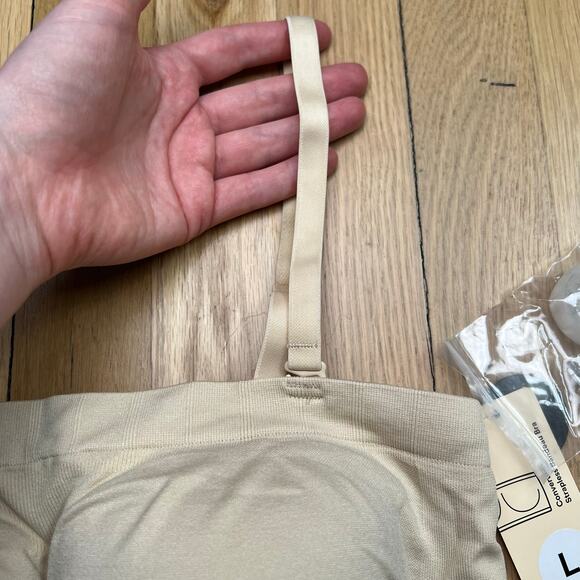 NEW Truekind Women's L Convertible Strapless Bandeau Bra Beige Nude Adhesive - Picture 6 of 9
